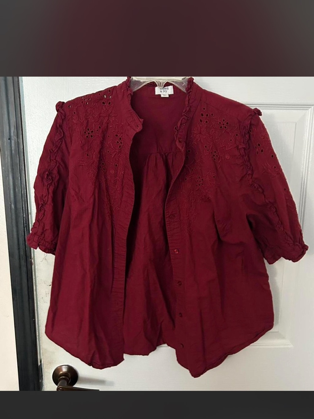 crown & ivy Burgundy Eyelet Button-Front Blouse